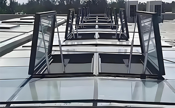 肃州兰州肃州排烟窗选型安装与维护实用指南