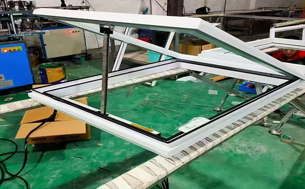 某地下车库出入口肃州排烟窗配置工程 某地下车库出入口肃州排烟窗配置工程