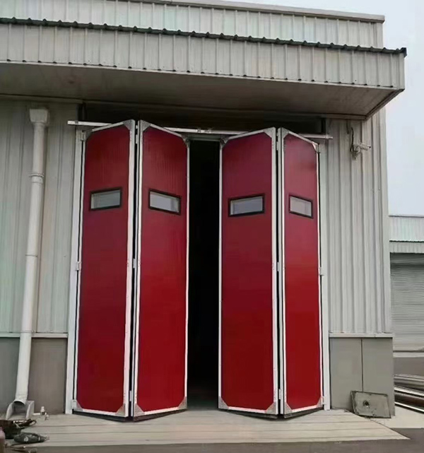 肃州工业折叠门在大型装配车间出入口的应用实例